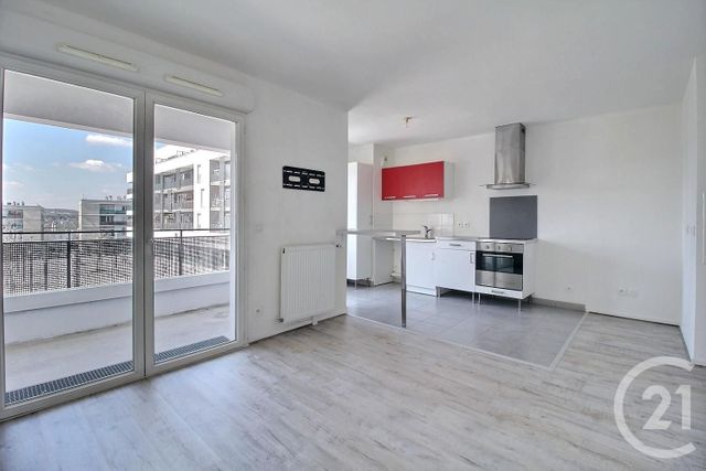 Appartement F1 à louer - 1 pièce - 29.98 m2 - FRESNES - 94 - ILE-DE-FRANCE - Century 21 Eureka